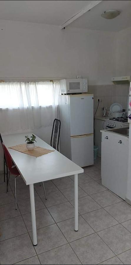 Badacsonyi Pihenes Privat Berlemeny Hotel Badacsonytomaj Exterior foto